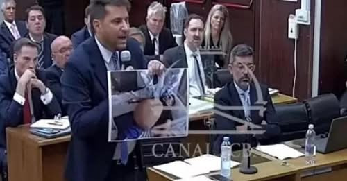 2457754739867951817?url=https%3A%2F%2Fshqiptarja.com%2Fuploads%2F780x440%2F1741774600 diegoarmandoma.jpg
