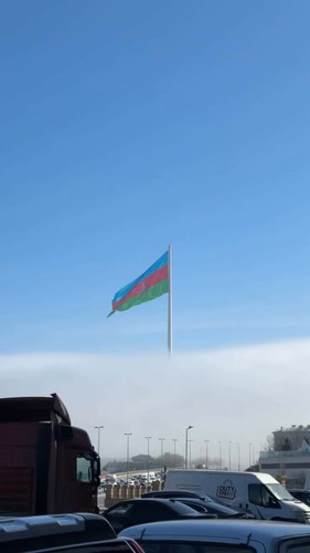 aSDZbjRy85ifcvJe.jpg
