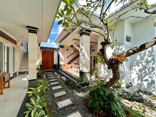 WhatsApp Image 2025 03 13 at 15.28.45.jpg