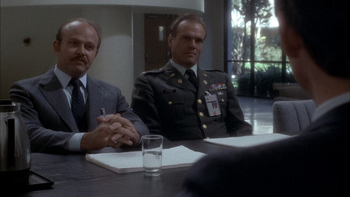 Columbo.S08E01.Columbo.Goes.to.the.Guillotine.1080p.BluRay.CZ EN.AC3.x265.HEVC My.mkv snapshot 00.07.jpg