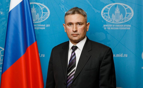 5952741586569901997 y 4.jpg