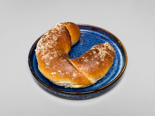 10554713 piekarnia jakubiec Food rogalik polslodki.jpg