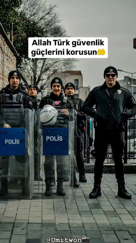 U duvuEUN16a9EYr.jpg