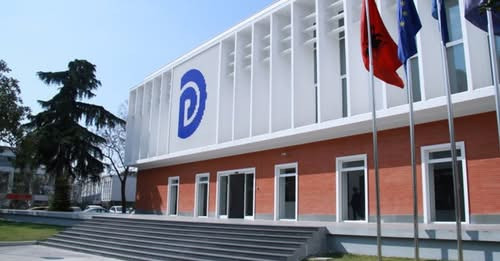 1894274377706994097?url=https%3A%2F%2Falbeu.com%2Fwp content%2Fuploads%2F2023%2F12%2FPddd.jpg&fb obo.jpg