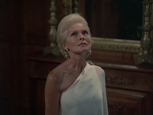 Columbo.S05E01.Forgotten.Lady.1080p.BluRay.CZ EN.AC3.x265.HEVC My.mkv snapshot 00.04.14 [2025.03.13 .jpg