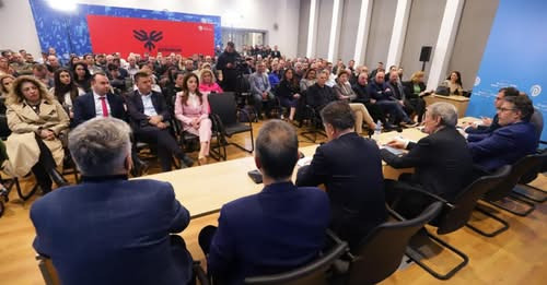 952980803519206159?url=https%3A%2F%2Fwww.syri.net%2Fuploads%2Fsyri.net%2Fimages%2F2025%2FMarch%2F12%.jpg