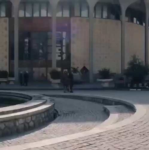 qlENxwiZYnMqnhIC.jpg