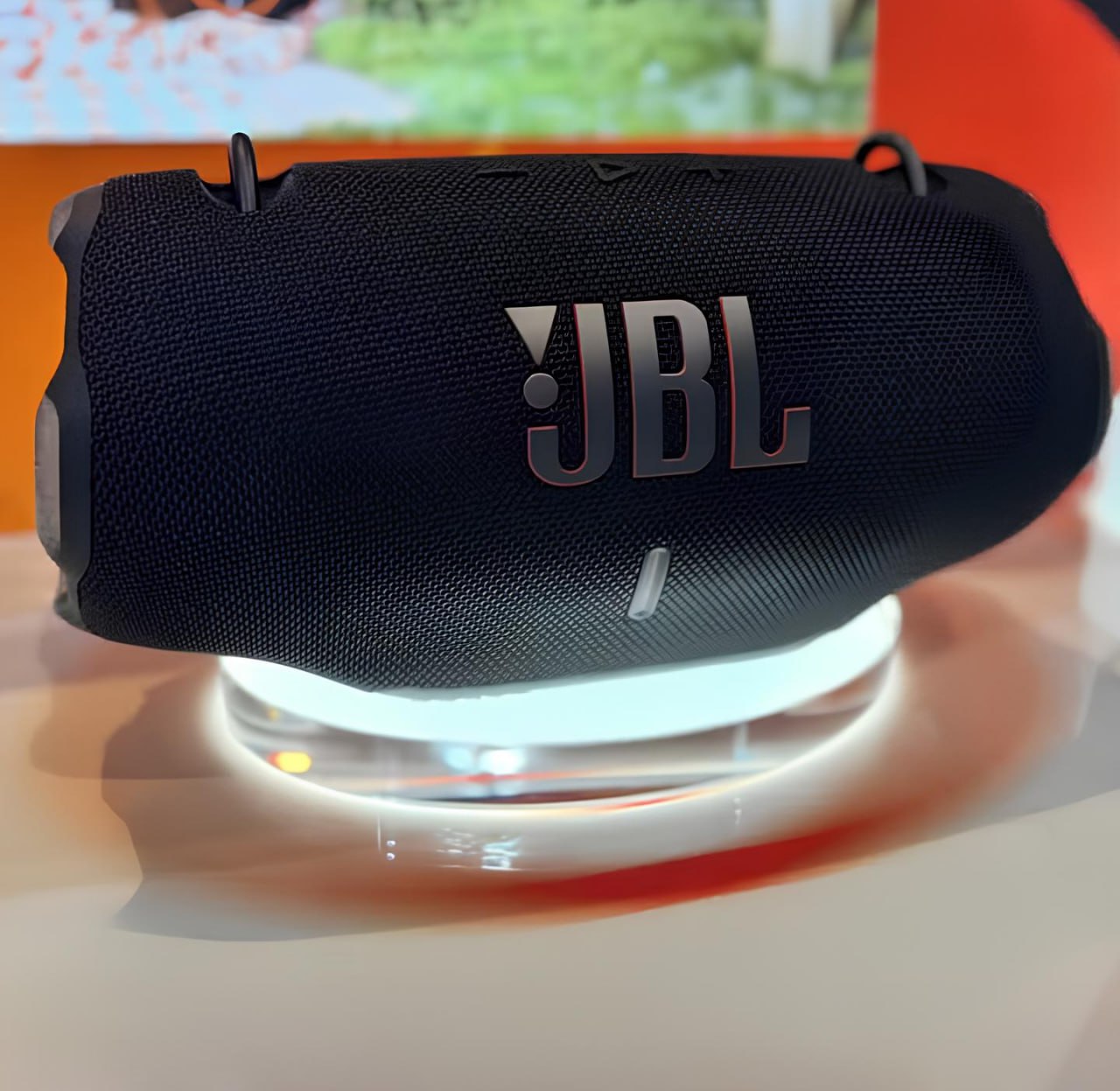 Caixa de Som Jbl Bluetooth Xtreme 4 Preta, Função Power Bank, Ip67, 100w