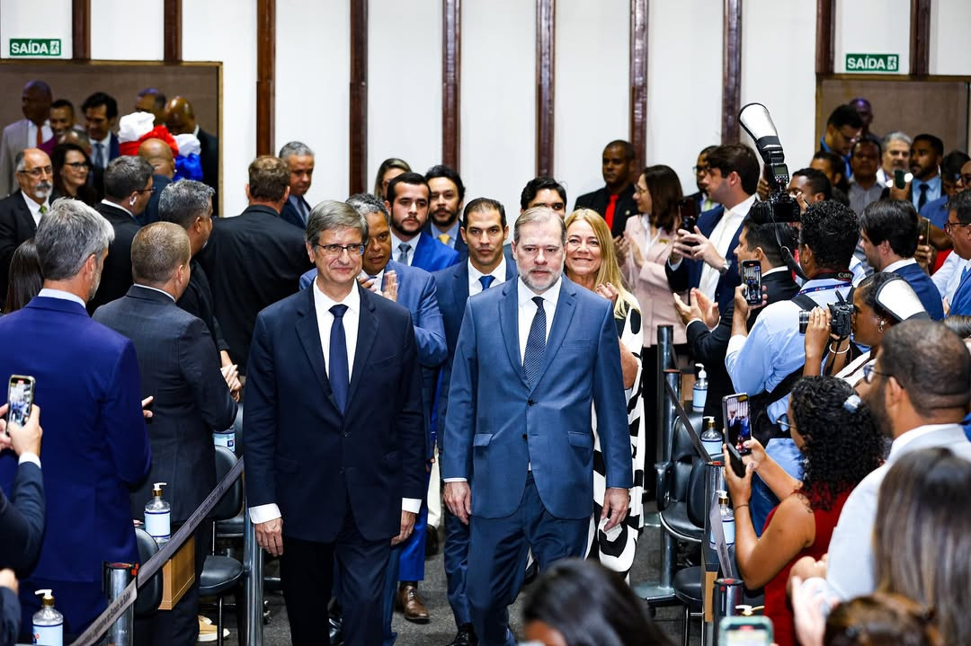 Ministro Dias Toffoli e procurador-geral da República, Paulo Gustavo Gonet Branco recebem título de Cidadão Baiano 