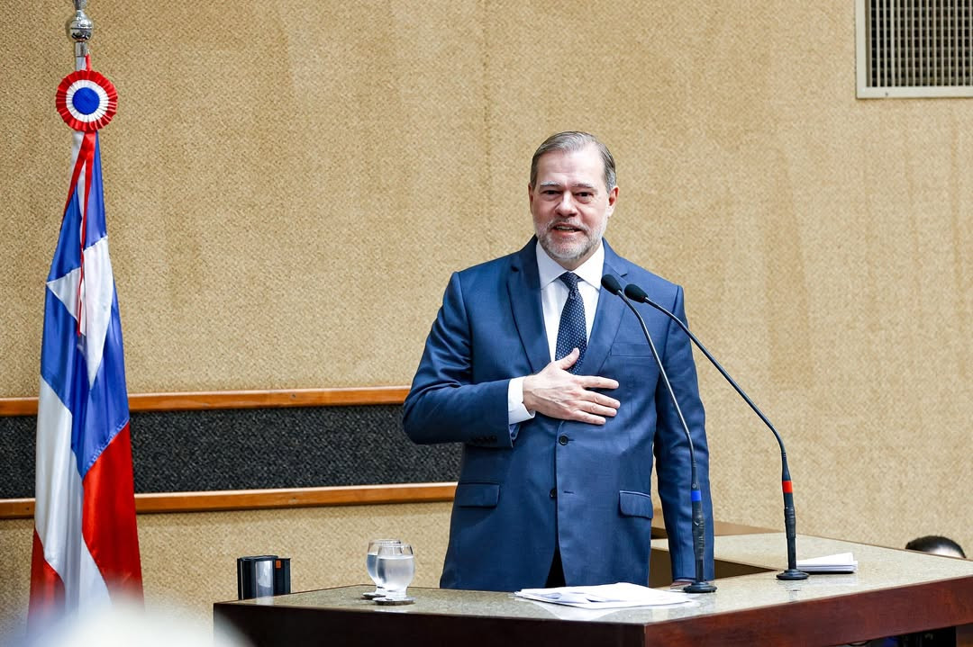 Ministro Dias Toffoli recebe título de Cidadão Baiano 