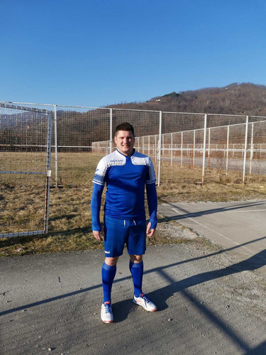 IMG 7cfb5b2add81626b5386dd888cc122d8 V.jpg