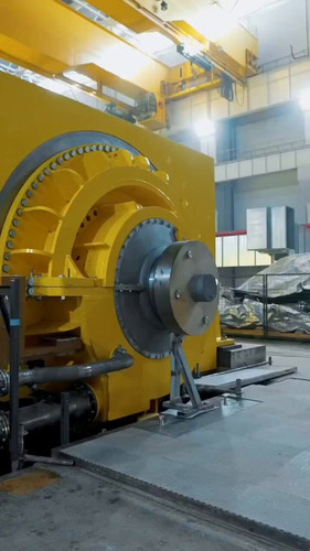 QhyKlr6 cCPEQaTM.jpg