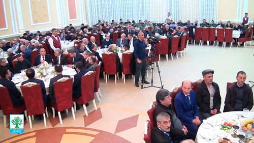 ieuO3 8qPL6E5AIW.jpg