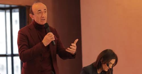 6644433999964166850?url=https%3A%2F%2Fboldnews.al%2Fwp content%2Fuploads%2F2025%2F03%2F480230937 121.jpg