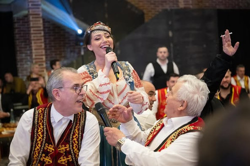 484270486 18061737656286119 784888490153145541 n.jpg?stp=dst jpg p526x395 tt6& nc cat=107&ccb=1 7& n.jpg