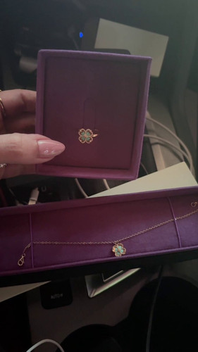 E19V XDjIRzmLfgw.jpg