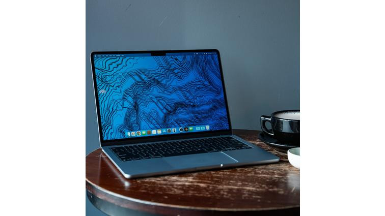 None Apple MacBook Air M4 review: a little more for a little less