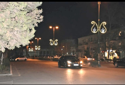 GmBJsgyWQAAqH6B.jpg