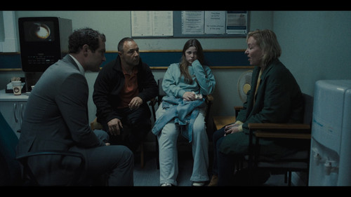 Adolescence.S01E01.1080p.NF.WEB DL.CZ EN.DD+5.1.H.264 playWEB.mkv snapshot 00.26.38 [2025.03.14 09.2.jpg