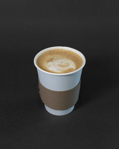 Americano z mlekiem małe,duże.jpg