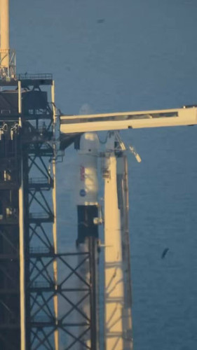 9C 4n6M4cZSgjEOY.jpg