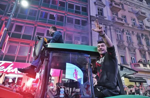 484126734 1123783239762839 1782171531661995052 n.jpg?stp=dst jpg s600x600 tt6& nc cat=107&ccb=1 7& n.jpg