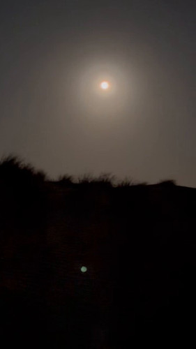 yRhzOnVXuxi uwq5.jpg