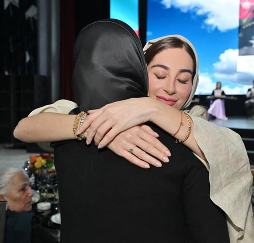 484173598 1211238277674152 7609228687489240348 n.jpg?stp=dst jpg s600x600 tt6& nc cat=102&ccb=1 7& n.jpg