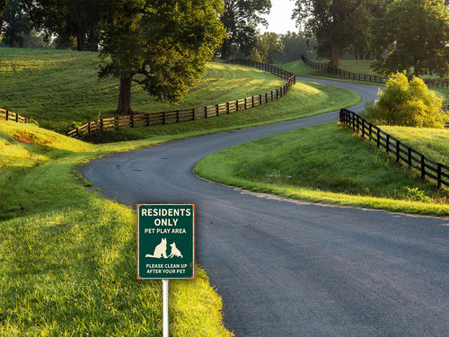 Rustic dog yard sign 2 39.jpg