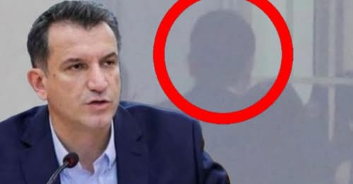 313771340618674952?url=https%3A%2F%2Falbeu.com%2Fwp content%2Fuploads%2F2025%2F03%2Fveliaj 1.jpg&fb .jpg