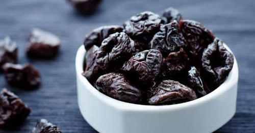 17810103839206614587?url=https%3A%2F%2Fshqiptarja.com%2Fuploads%2F780x440%2F1742024824 kumbullatetha.jpg