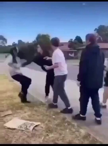 JXODZEe ib3 YmyO.jpg