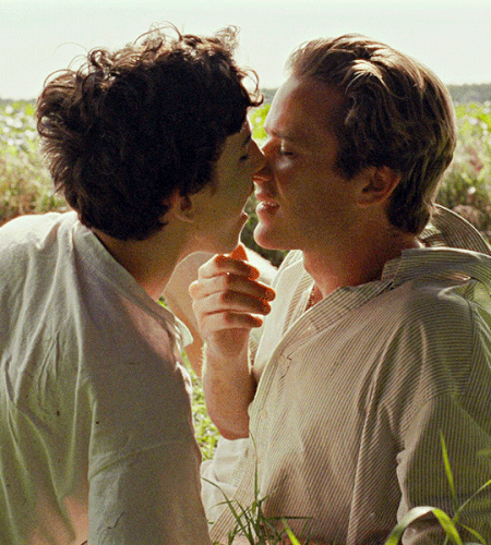 tumblr 0942e60e775da6b4f4a9bd9607e1cd0f 2e9b3f98 540.gif
