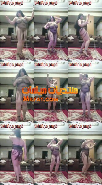 شرموطه مصريه ايمى ميلف بجسم لبن فاجر اسطورى مربرب تهز وترقص ملط فى الصاله بقميص النوم الشفاف