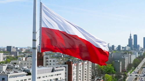 C6YW8AX Kwxp3pxj.jpg