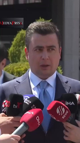 nwcGzyany YHdkE5.jpg