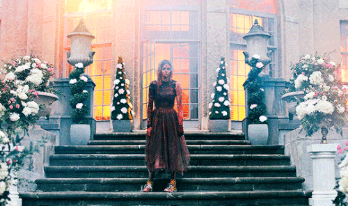 tumblr 7d07b4179b0cc7195feaa45873b81970 e3111088 540.gif