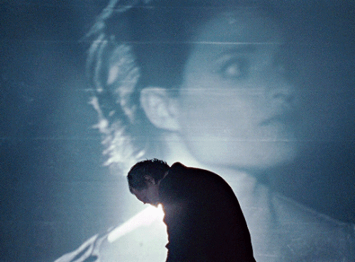 tumblr 1ce5e4004e8330e22b59918085dc3847 882557a9 540.gif