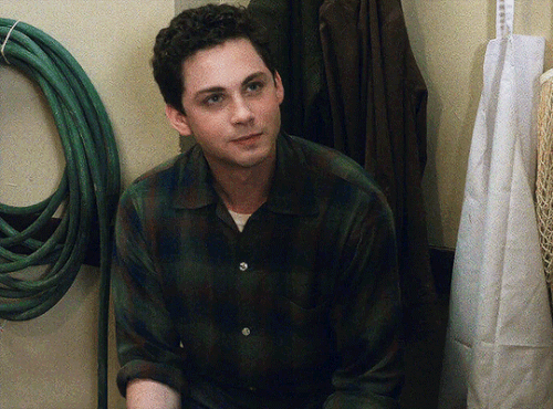tumblr 7fe5b0017ab58f0a4674bf6e80ded4ab 6ec7e266 540.gif
