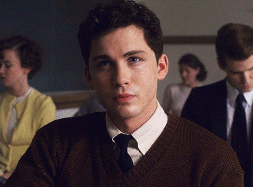 tumblr f5a2fcf317d54776d2b2c5d54fc8610b c9994f4d 540.gif