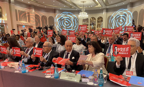 GrtCbBnXgAEYR K?format=jpg.jpg