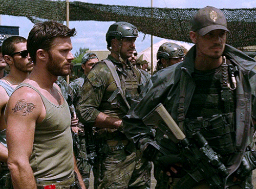 tumblr 5f7bf4eae96b34572cd61c51620a53dd 5ddf68c5 540.gif