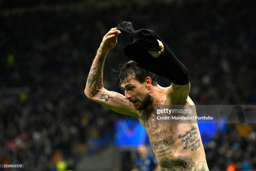 Francesco Acerbi of FC Internazionale celebrates after scoring the goal of 3-3 during the UEFA Champ.jpg