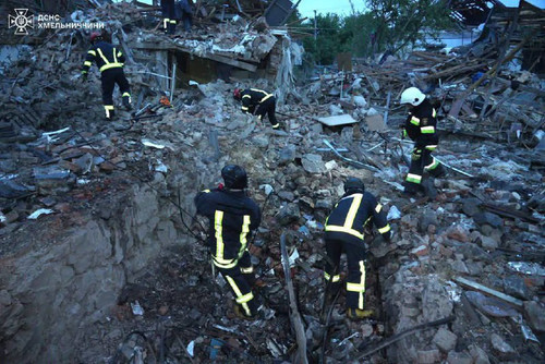 Um Jj VuzLMW50ko6UarSt3457GeZ5bR2sENyerE9kXsfwZXcm4eME gKU41P3PDdPFbUNtH1aJmeC21OHPXCTmesnzUEuZcCnRc.jpg