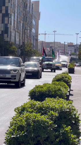 1 NEM4r3k 9BT94f.jpg