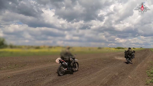 o1Aogluy5ZLi Hc7.jpg