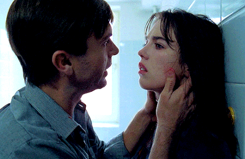 tumblr d6ba66608b74b16ca6711f5215960eab 89018345 540.gif