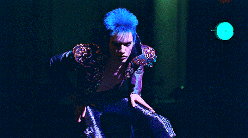 tumblr 2bbd156ea464ef76f70c44da737c921a 1ff84ccb 540.gif
