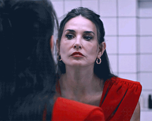 tumblr 412ddf7e514f9f7df0f285dfb1ca3be0 d526e727 540.gif