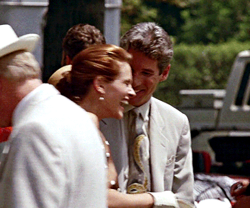 tumblr 77afeb5c082116531694626e308dd886 2c4debc6 540.gif